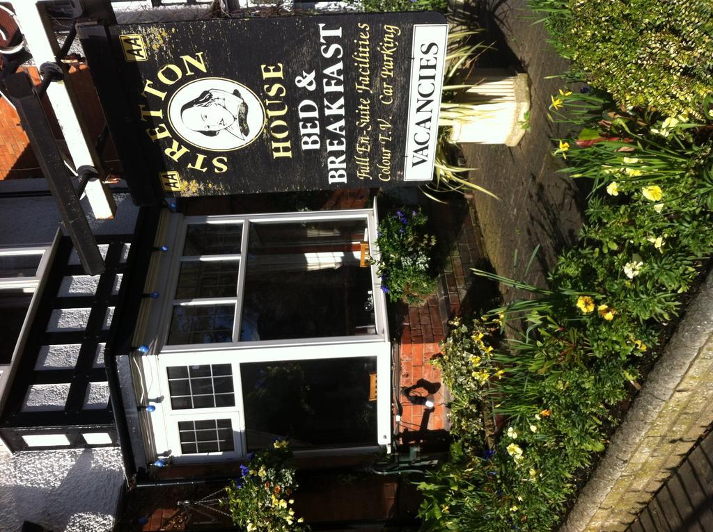 Stretton House Acomodação com café da manhã Stratford-upon-Avon Exterior foto